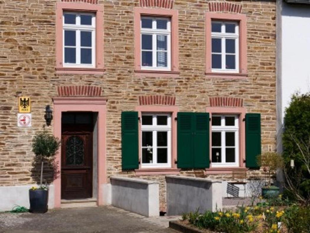 Altes Loerscher Winzerhaus Mehring  Exterior photo